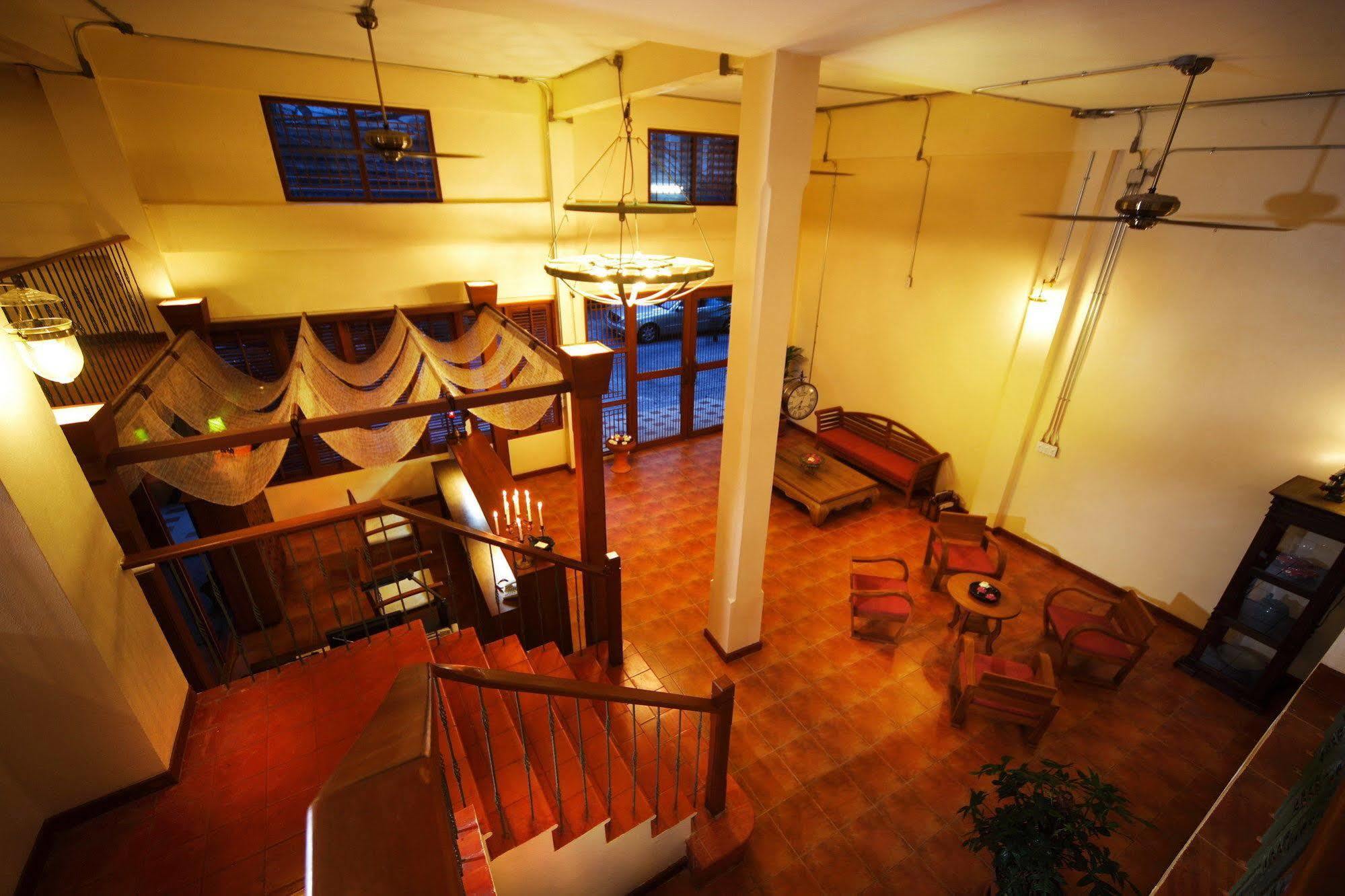 Siamese Views Lodge Bangkok Bagian luar foto